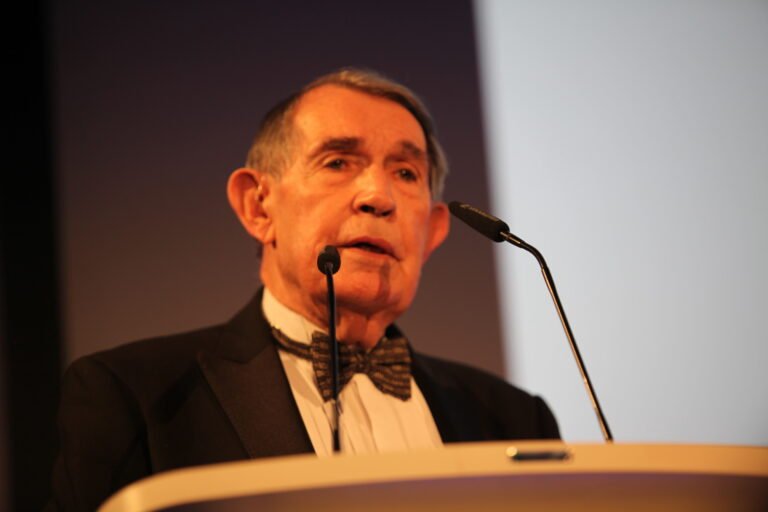 Malcolm Mcdonald